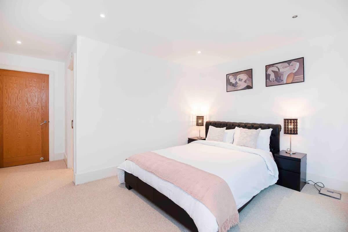 Apartment Terraced Riverview London